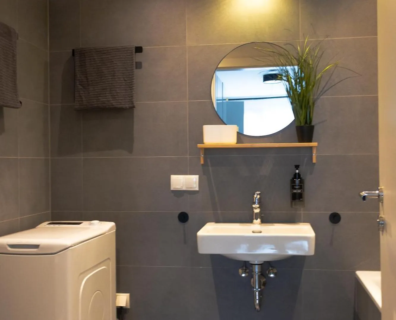 Danube City Lodge, Uptown, A/C Vienna Apartment