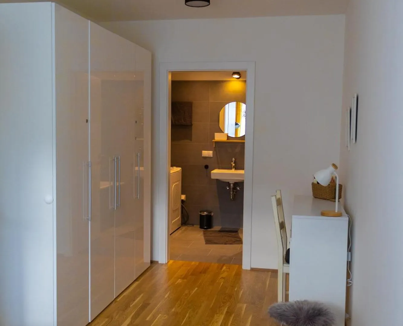Apartment Danube City Lodge, Uptown, A/C Vienna